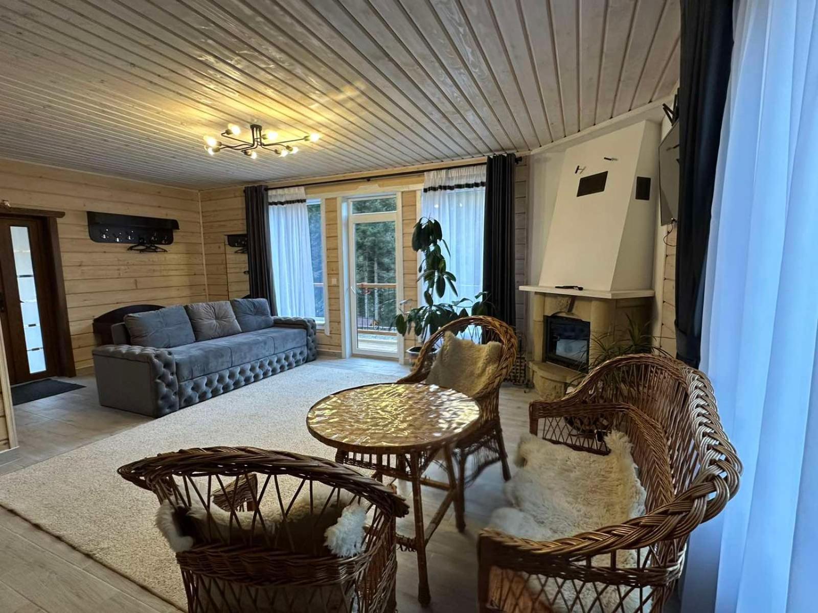 Hotel Dykyi Med Tatariv Esterno foto