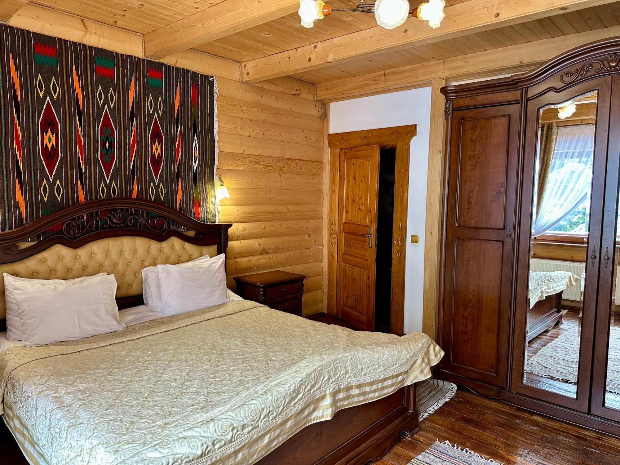 Hotel Dykyi Med Tatariv Esterno foto